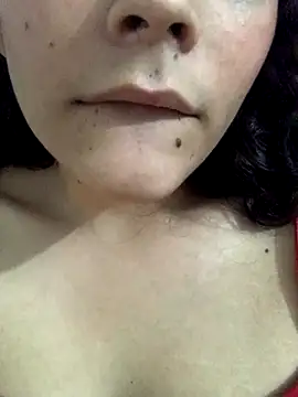 Snapshot of La-Gatiita-trans chatting on 10-26-25, 01:44 La-Gatiita-trans online show from 10-26-25, 01:44