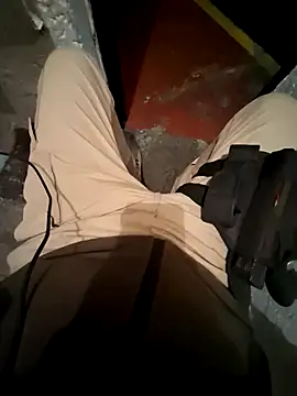 Raczos online show from 10-19-25, 02:23