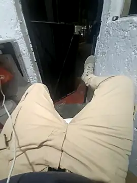 Raczos online show from 12-18-25, 03:45