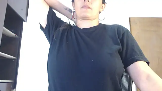 Lucyy Naugthy online show from 12-21-25, 01:13