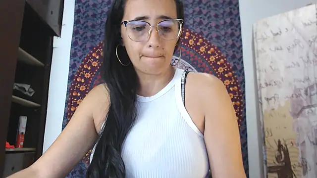 Lucyy Naugthy online show from 02-14-26, 02:03