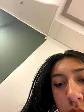 Nahomy cute1 online show from 11-15-25, 03:48