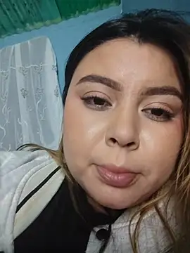 EliaStone05 online show from 12-20-25, 05:03