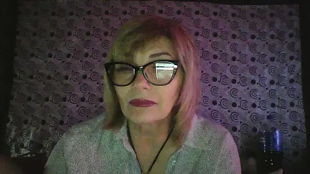 Snapshot of Lia_Ray chatting on 11-30-25, 08:02 Lia Ray online show from 11-30-25, 08:02