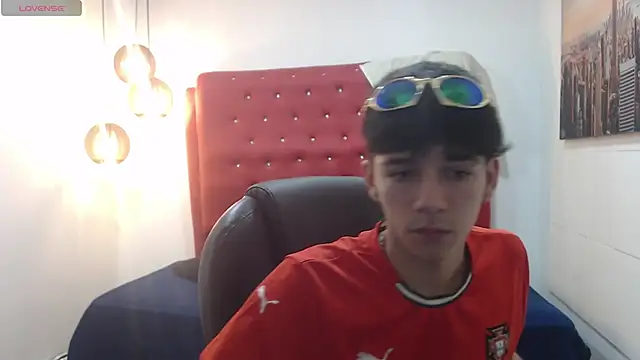 AmethystShadow17 online show from 12-13-25, 09:09