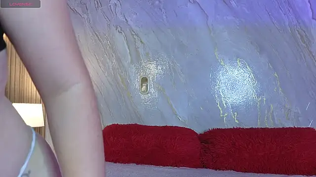 Snapshot of Lexie_Rossee chatting on 02-17-26, 09:32 Lexie Rossee online show from 02-17-26, 09:32