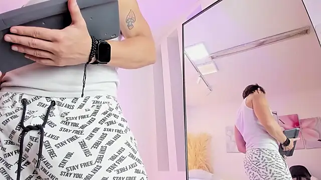 Justin valverde online show from 04-12-26, 03:22