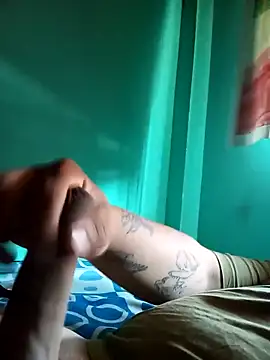 Snapshot of WIlGar1993 chatting on 11-19-25, 07:25 WIlGar1993 online show from 11-19-25, 07:25