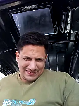 WIlGar1993 online show from 03-09-26, 03:16