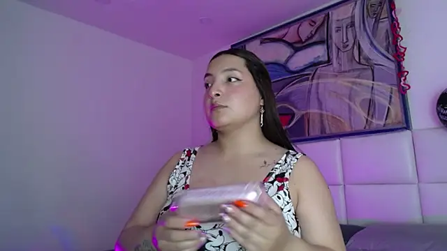 Snapshot of Layla_spice chatting on 10-15-25, 07:58 Layla spice online show from 10-15-25, 07:58