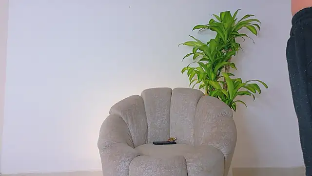Axel Cody  online show from 05-27-26, 01:30
