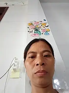 Amanda- ena- online show from 10-14-25, 07:53