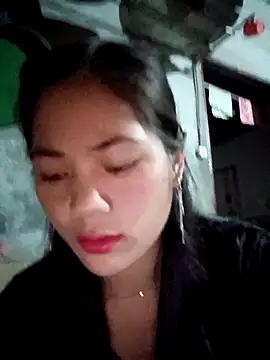 Lyssa-a online show from 10-27-25, 10:58