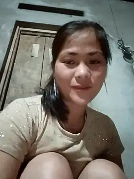 Lyssa-a online show from 04-19-26, 10:23