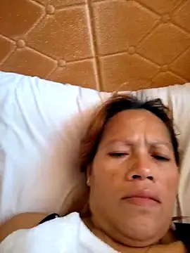 Snapshot of CockBiter83 chatting on 12-19-25, 01:12 CockBiter83 online show from 12-19-25, 01:12