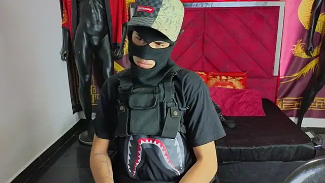 hidden straights online show from 10-19-25, 07:14