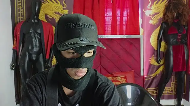 hidden straights online show from 10-20-25, 03:23