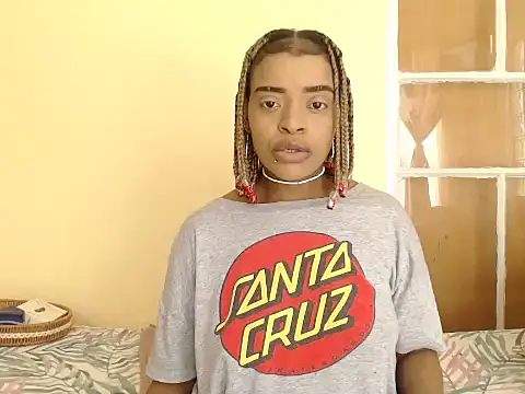 Snapshot of fifiqueen25 chatting on 11-26-25, 09:32 fifiqueen25 online show from 11-26-25, 09:32