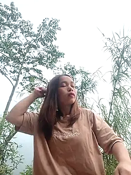 Nguyet2k4 online show from 04-03-26, 11:03