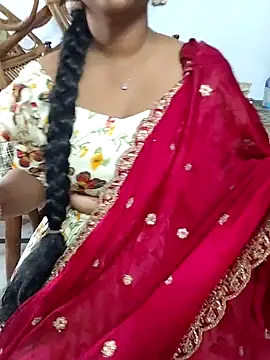 Snapshot of Nikitha_telugu chatting on 10-26-25, 05:24 Nikitha telugu online show from 10-26-25, 05:24