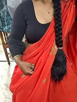 Snapshot of Nikitha_telugu chatting on 10-28-25, 05:55 Nikitha telugu online show from 10-28-25, 05:55