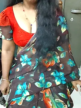 Snapshot of Nikitha_telugu chatting on 12-01-25, 05:01 Nikitha telugu online show from 12-01-25, 05:01