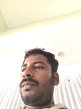 Snapshot of Vickyins480000 chatting on 11-23-25, 05:18 Vickyins480000 online show from 11-23-25, 05:18