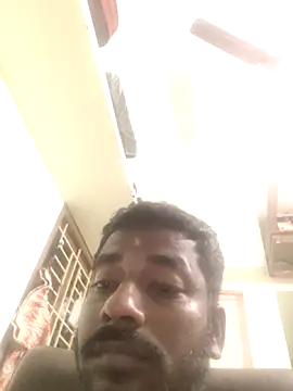 Snapshot of Vickyins480000 chatting on 01-05-26, 05:27 Vickyins480000 online show from 01-05-26, 05:27