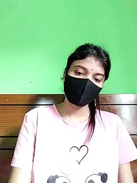 Snapshot of Jaya-Ray chatting on 10-15-25, 01:39 Jaya-Ray online show from 10-15-25, 01:39