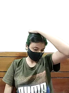 Snapshot of Jaya-Ray chatting on 11-15-25, 04:03 Jaya-Ray online show from 11-15-25, 04:03