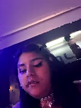 angie hott online show from 05-17-26, 01:29