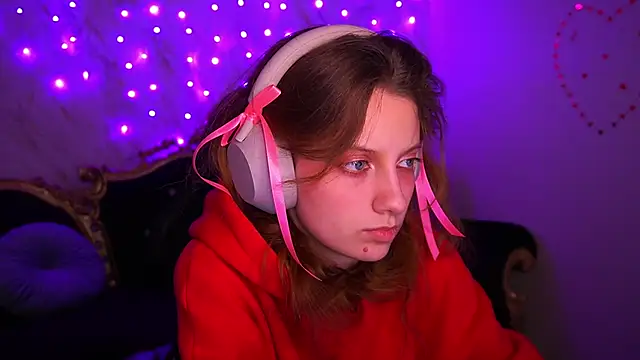 CuteeFoxy online show from 02-21-26, 02:18