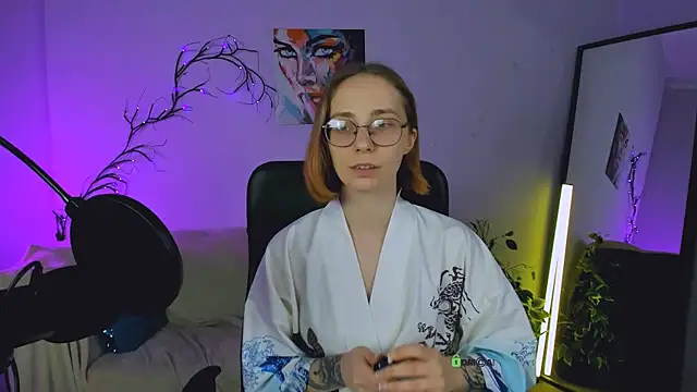 evalora vei online show from 10-18-25, 12:17