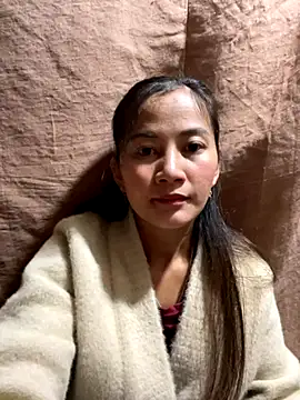 Miss-World00 online show from 11-30-25, 02:15