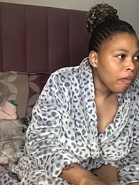 Bubbles156 online show from 04-25-26, 06:27