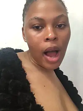 Bubbles156 online show from 04-27-26, 08:07