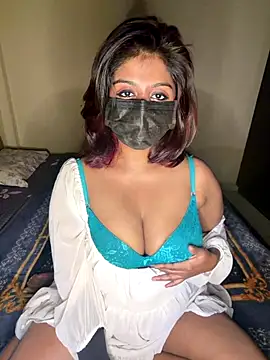 Snapshot of payal_mittal chatting on 11-25-25, 08:53 payal mittal online show from 11-25-25, 08:53