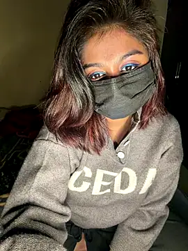 Snapshot of payal_mittal chatting on 12-13-25, 08:25 payal mittal online show from 12-13-25, 08:25