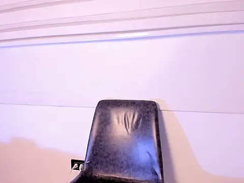 little kris1 online show from 11-22-25, 12:37