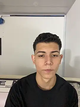 Snapshot of FireGuy_99 chatting on 12-22-25, 07:11 FireGuy 99 online show from 12-22-25, 07:11