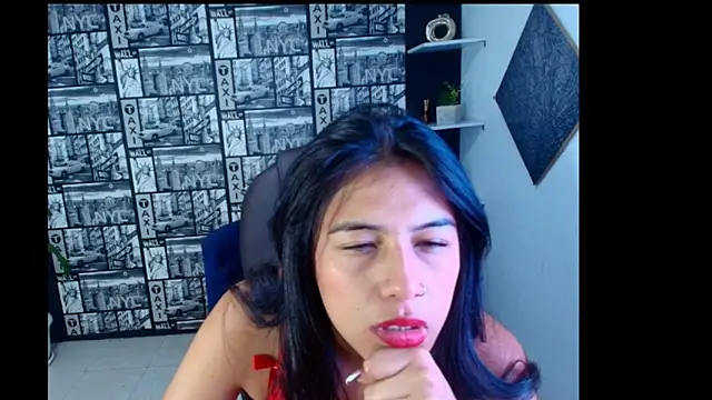 Snapshot of Sub_Scarlett chatting on 12-20-25, 12:45 Sub Scarlett online show from 12-20-25, 12:45