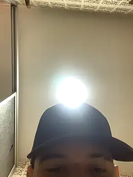 Snapshot of Hayden_Boy_ chatting on 10-28-25, 12:41 Hayden Boy online show from 10-28-25, 12:41