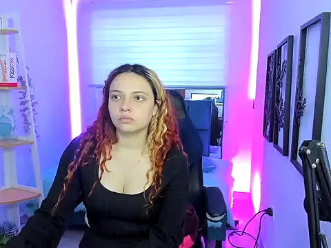 Nixy Fresa online show from 10-21-25, 11:33