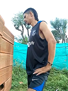 Snapshot of Luciferinthestreet chatting on 10-20-25, 12:16 Luciferinthestreet online show from 10-20-25, 12:16