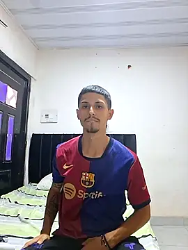 Snapshot of Luciferinthestreet chatting on 10-23-25, 04:17 Luciferinthestreet online show from 10-23-25, 04:17