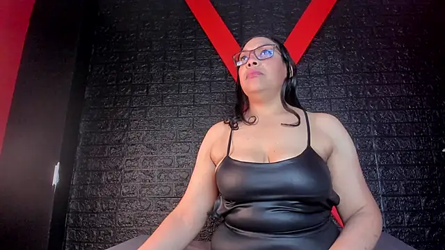 Zamariah online show from 11-26-25, 03:07