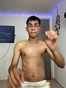 Muchachito18 online show from 02-01-26, 05:06