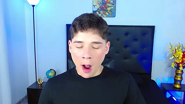 Mattass18 online show from 04-13-26, 01:38