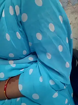 tamil-reena online show from 10-23-25, 05:12