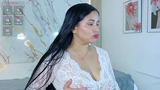 Snapshot of zoe_longhair chatting on 06-04-26, 06:58 zoe longhair online show from 06-04-26, 06:58